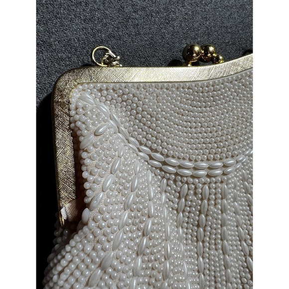 Vintage Beaded Handbag Purse Evening Bag Made In Hong Kong. Gold Tone Closure - Picture 6 of 14